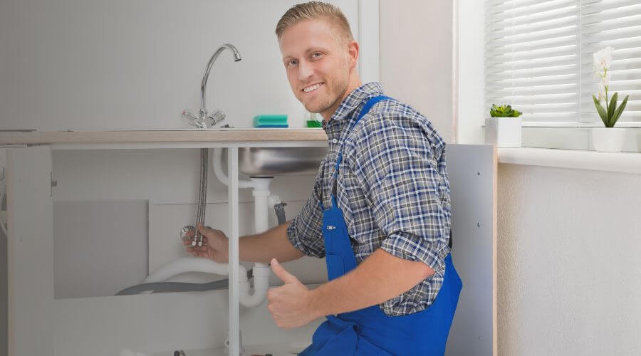 Expert burst pipe repair services in Byhalia, MS